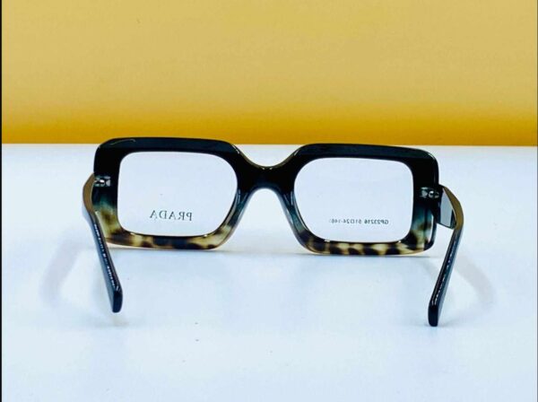 PRADA - Image 3