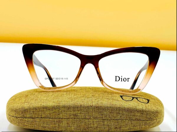 Dior - Image 2